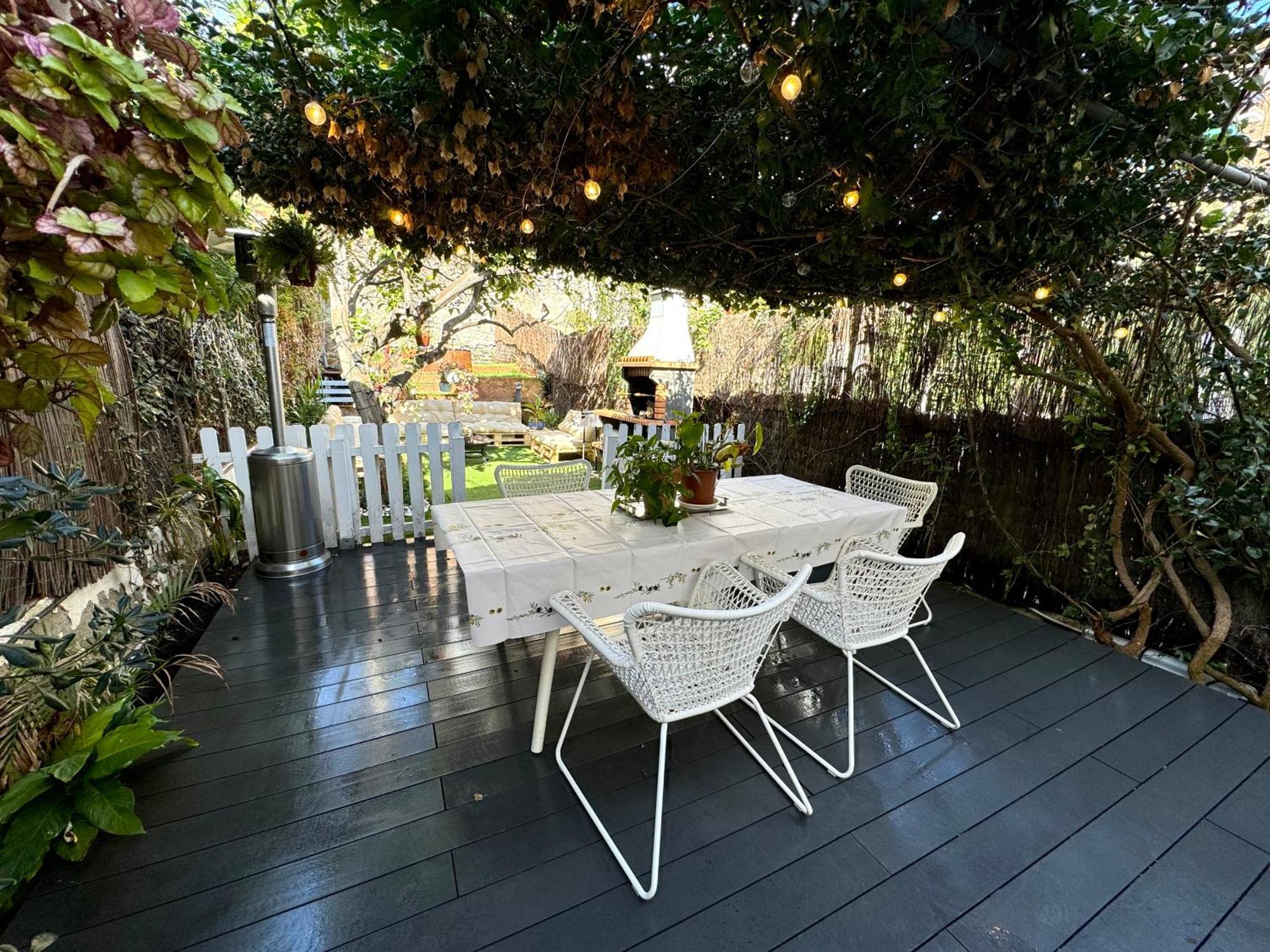 Casa En Masnou Junto A Playa Y Tren别墅 外观 照片